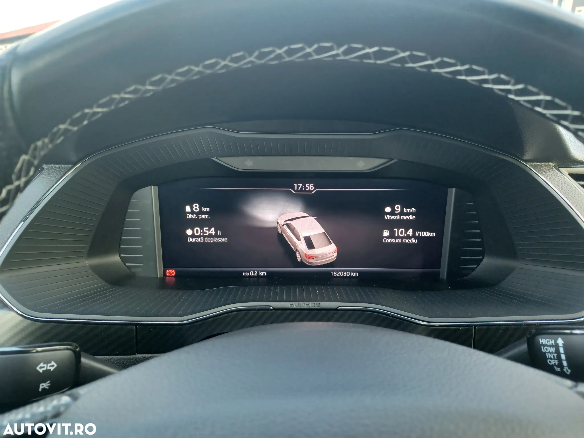Skoda Superb 2.0 TDI Sportline - 19