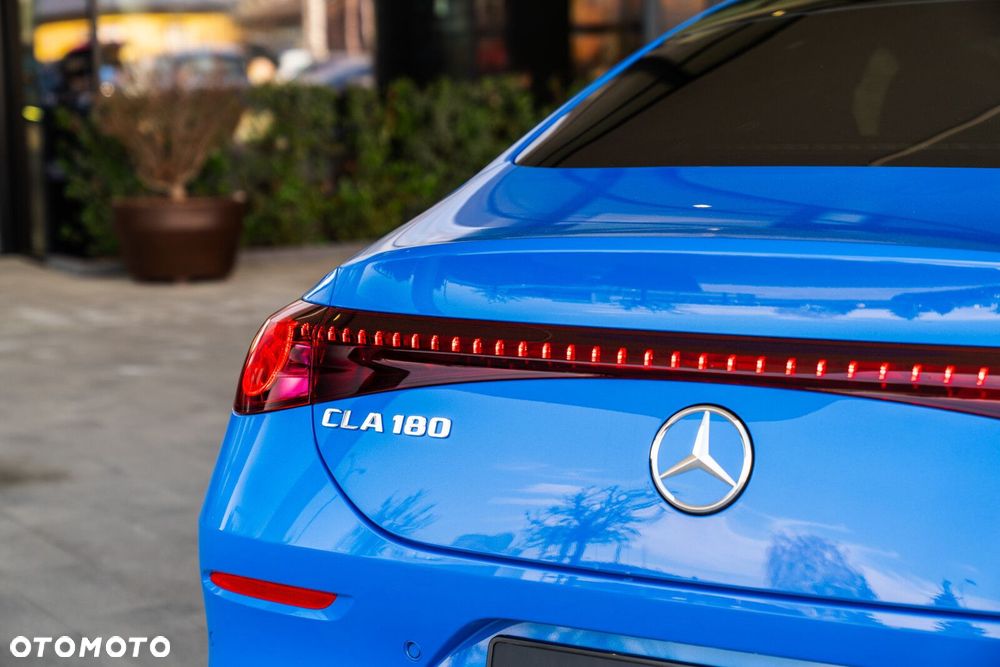 Mercedes-Benz CLA - 11
