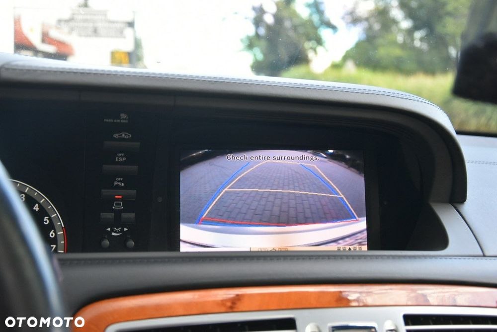 Mercedes-Benz CL - 11