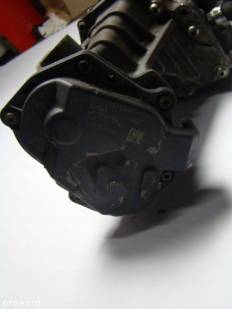 chłodniczka zawór egr canter fuso 3.0 eu 5 504317815 504317810 a2c53299784 - 2