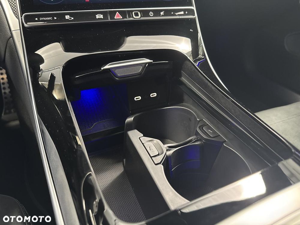 Mercedes-Benz CLE 300 4Matic 9G-TRONIC Edition AMG Line - 21