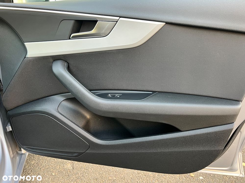 Audi A4 Limousine 35 TFSI S tronic - 17