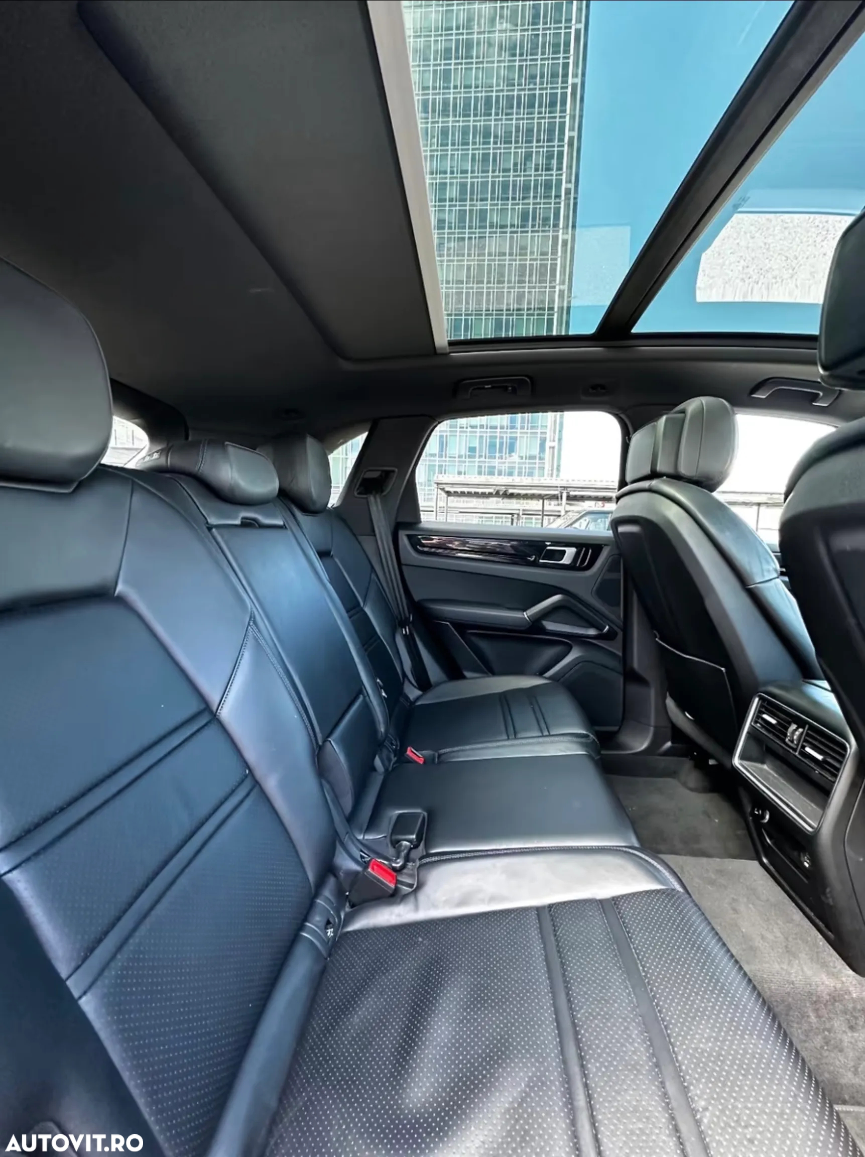 Porsche Cayenne Tiptronic S - 13