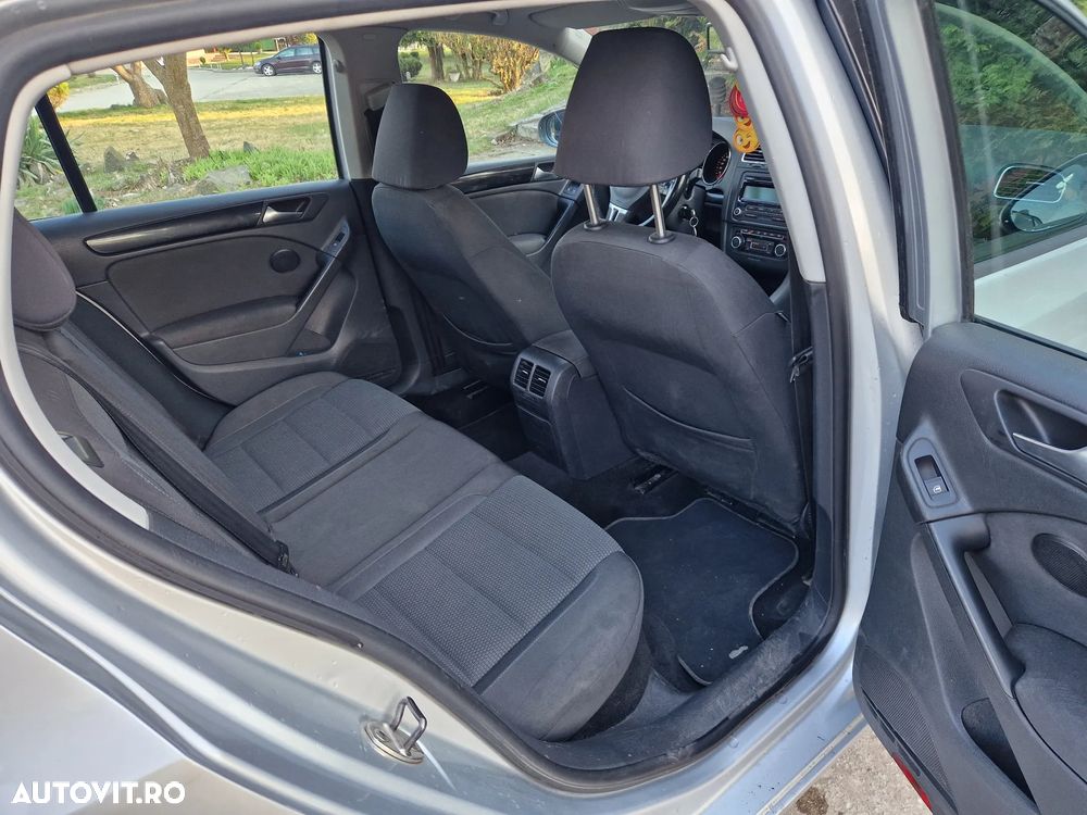 Volkswagen Golf 2.0 TDI DPF Trendline 119 g - 13