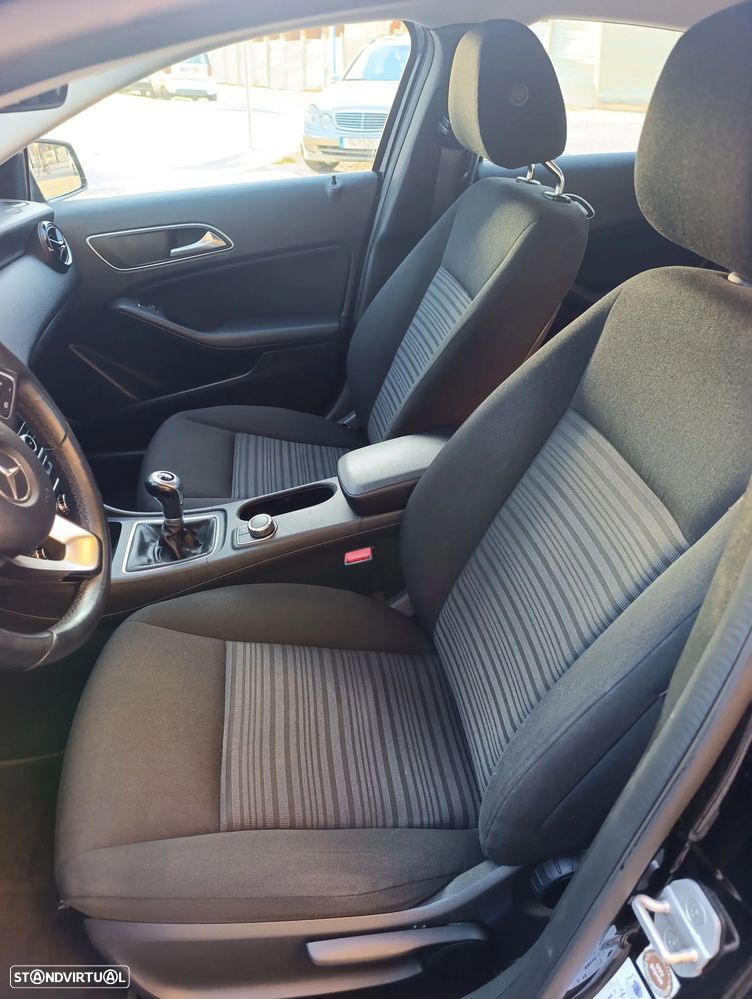 Mercedes-Benz A 140 - 18