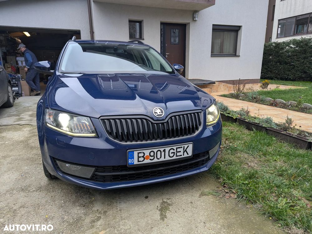 Skoda Octavia Combi 2.0 TDI Green tec Elegance - 2