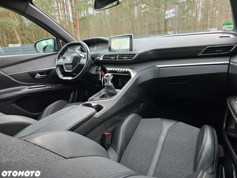 Peugeot 3008 2.0 HDi Premium - 26
