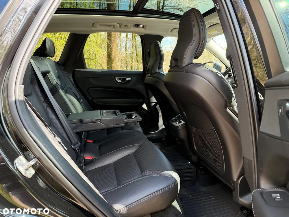 Volvo XC 60 T6 AWD Inscription - 14