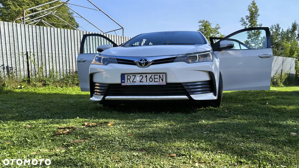 Toyota Corolla 1.4 D-4D Comfort - 2