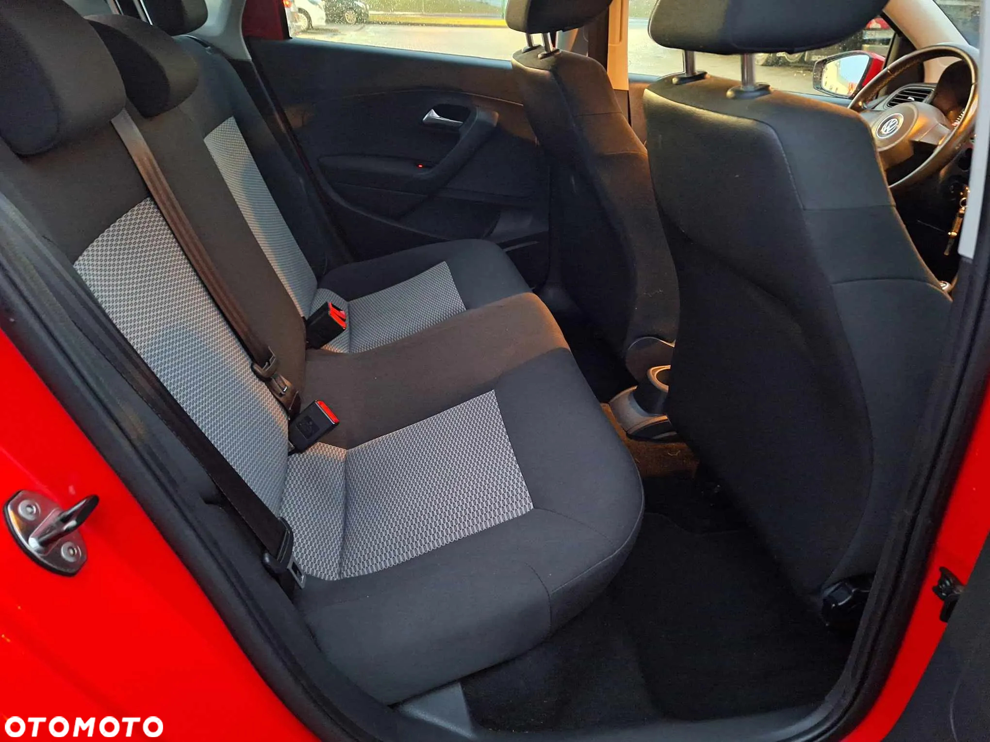 Volkswagen Polo 1.4 Comfortline - 16