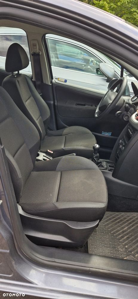 Peugeot 207 1.4 Trendy - 6