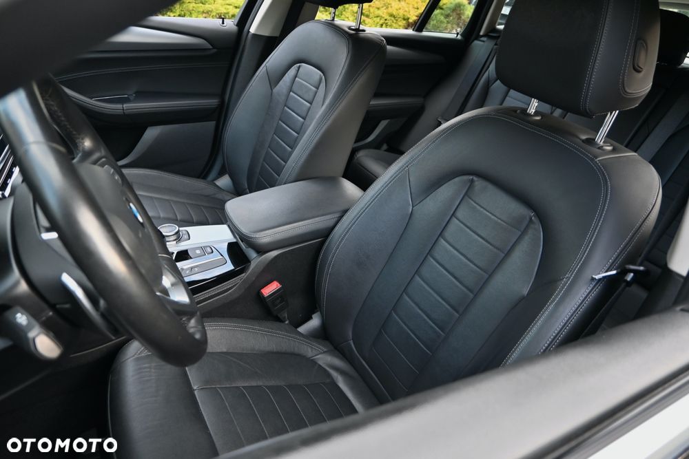 BMW X4 xDrive20d Business Edition sport - 27