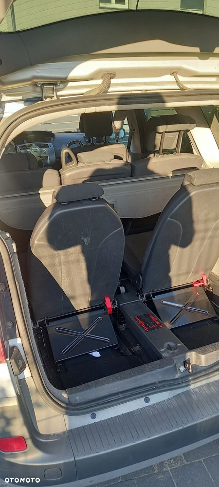 Renault Scenic 2.0 16V Luxe Dynamique - 9