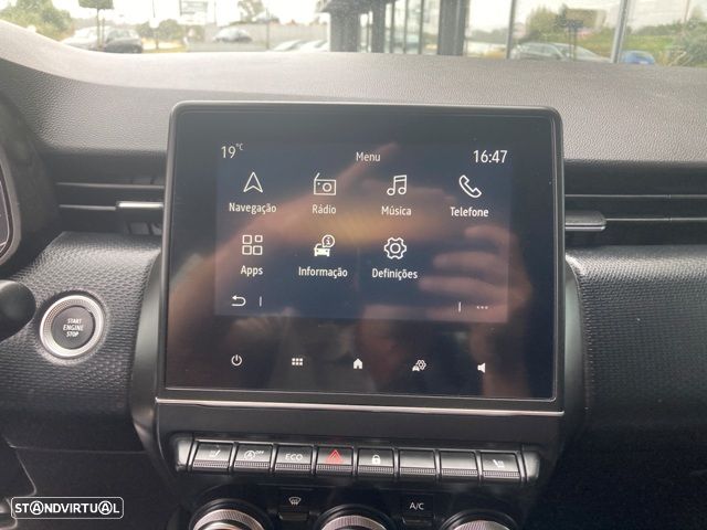 Renault Clio TCe 90 TECHNO - 25