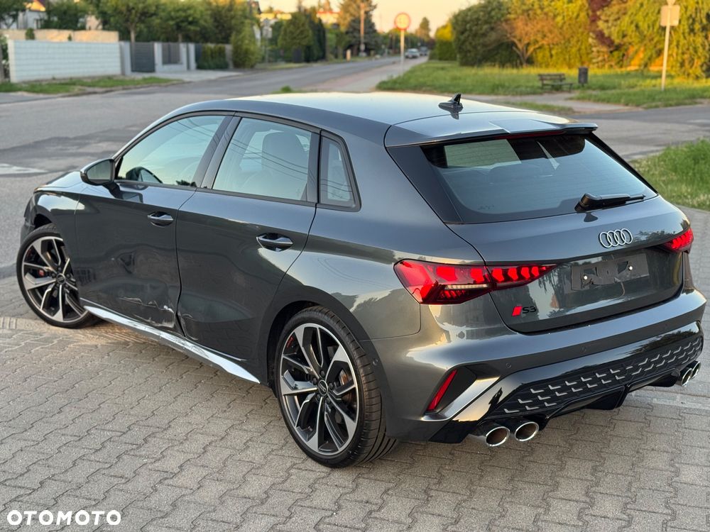 Audi S3 Sportback TFSI  quattro S tronic - 8