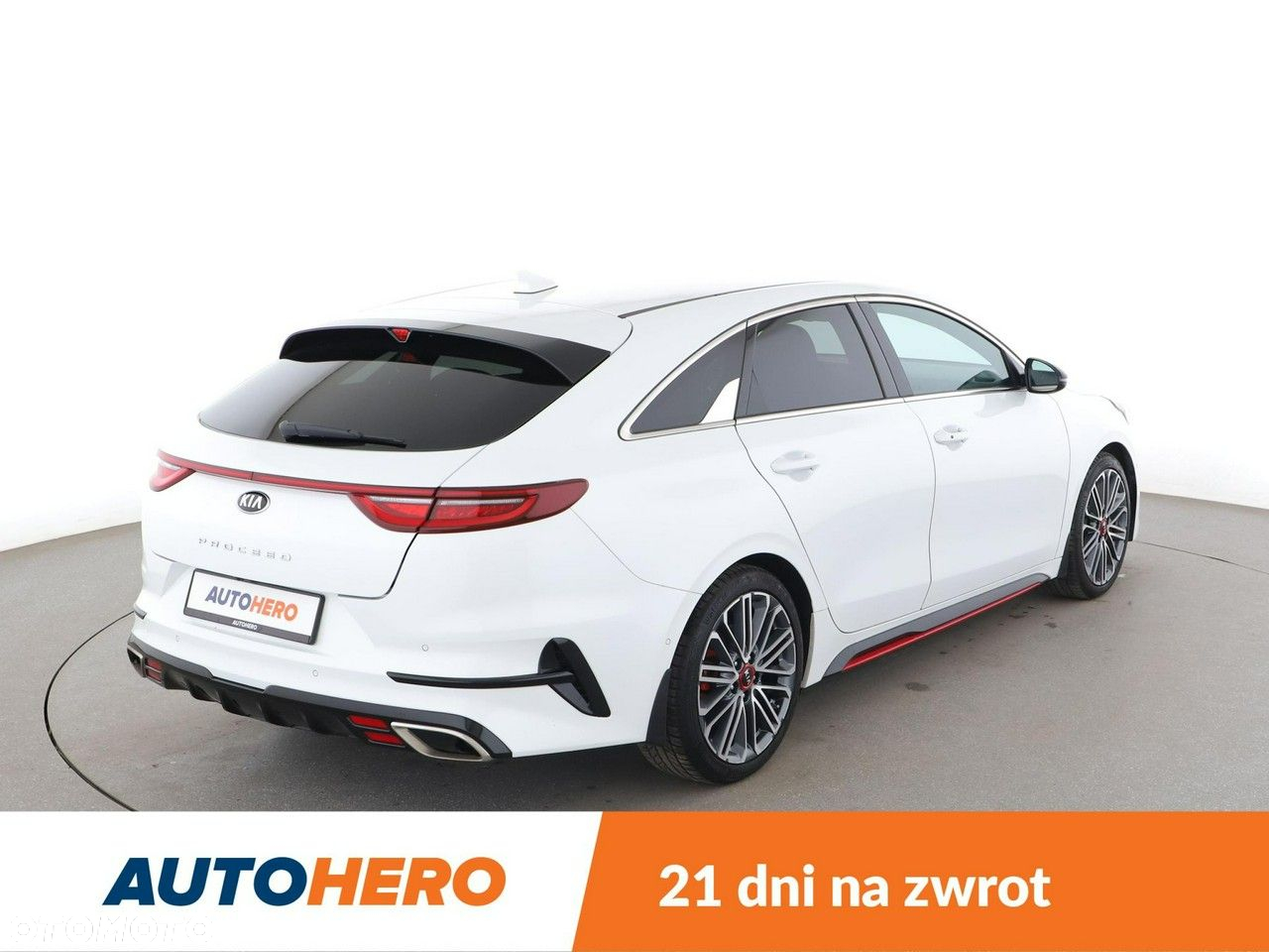 Kia ProCeed - 7