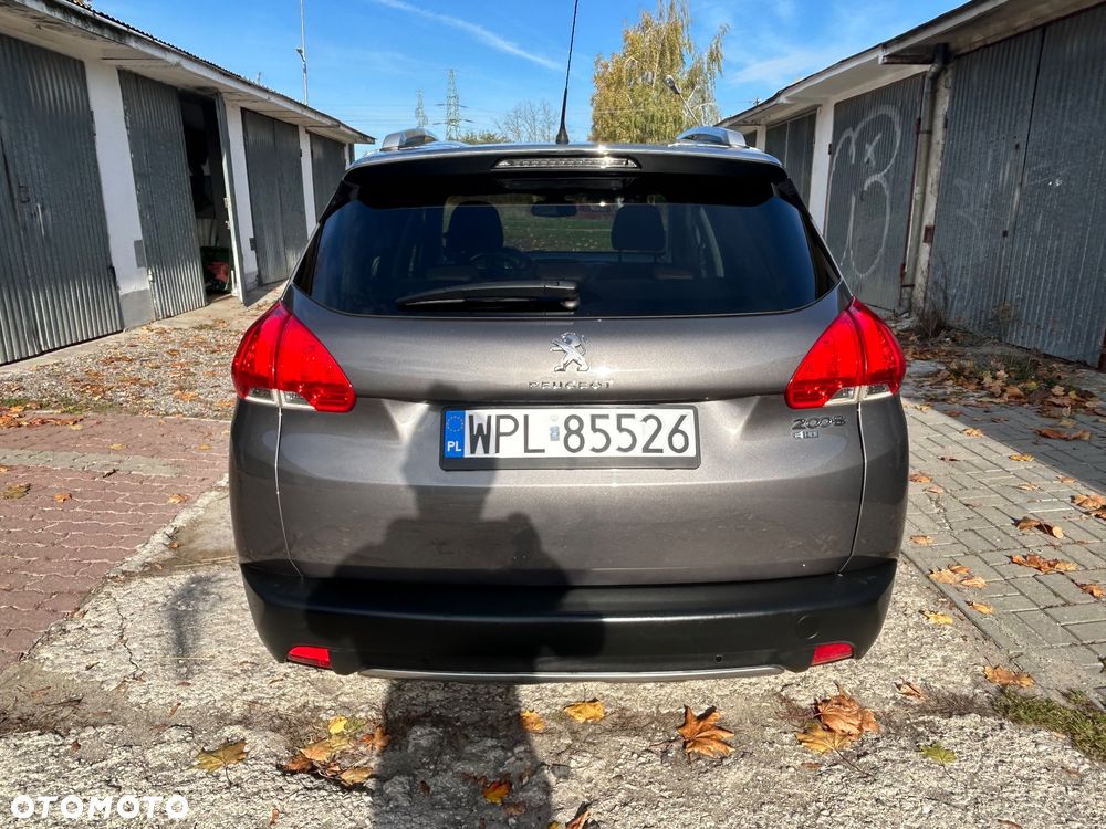 Peugeot 2008 1.6 e-HDi Allure S&S - 4