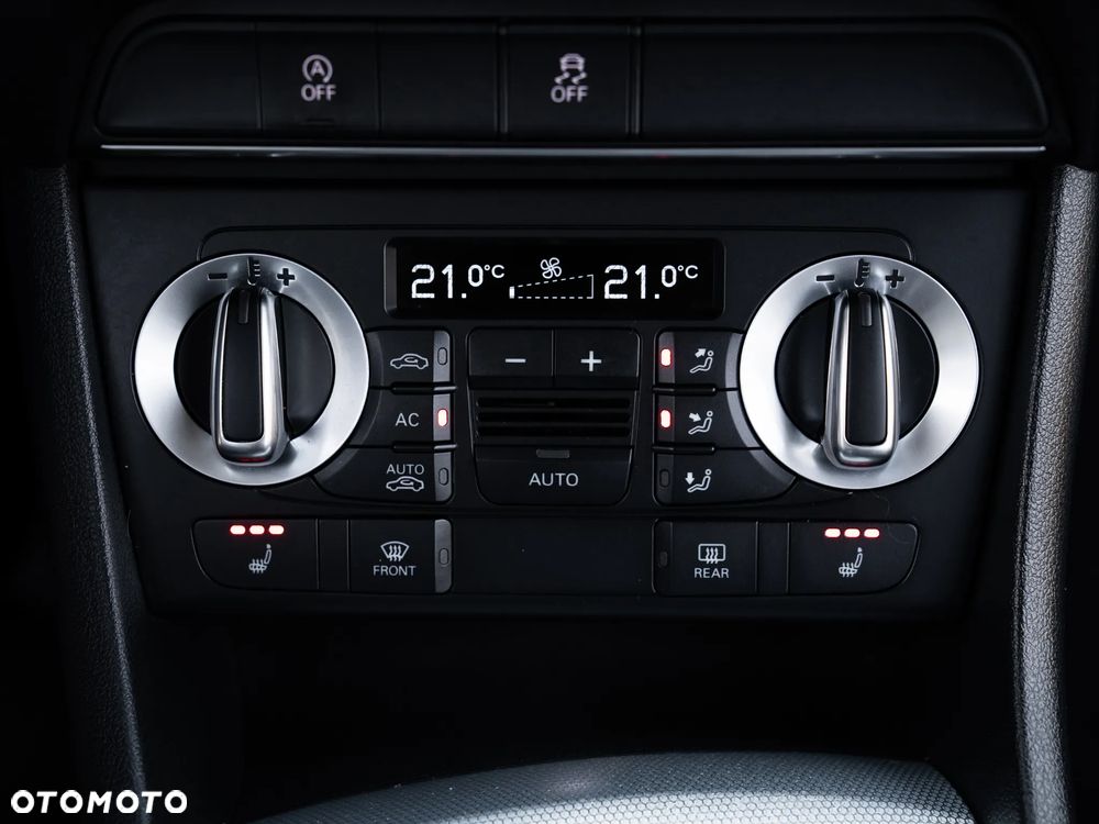 Audi Q3 2.0 TDI Quattro S tronic - 36