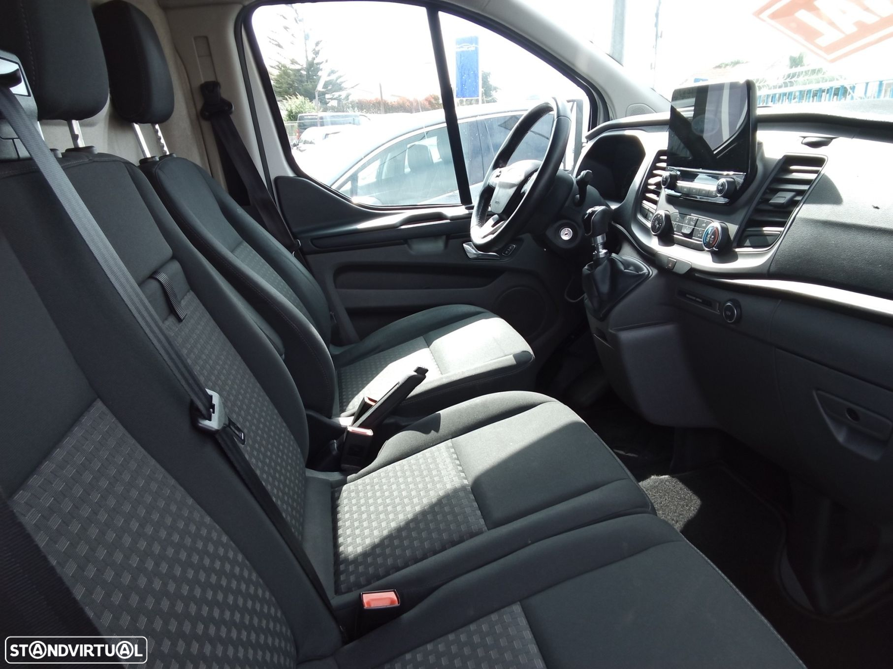 Ford Transit Custom 290L1 2.0 H1-T.B.Ambiente - 12