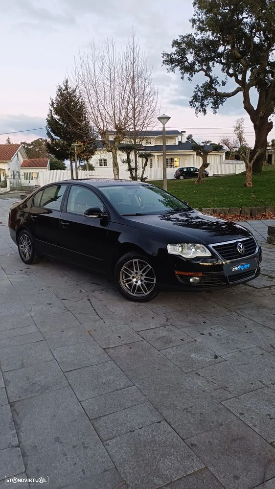 VW Passat 1.4 TSI Trendline - 1