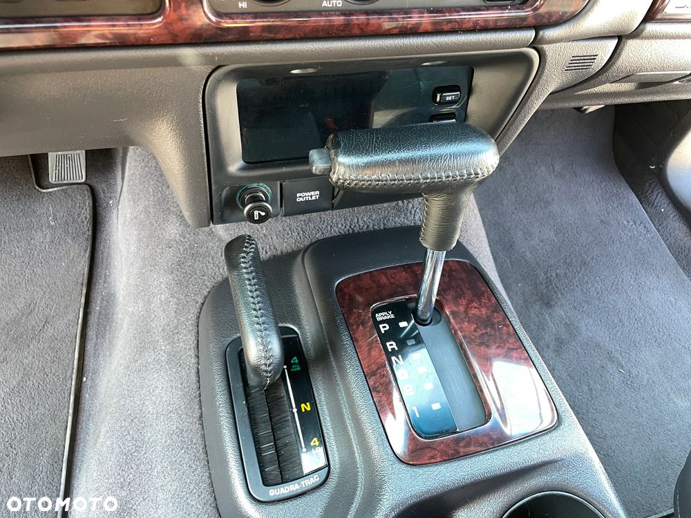 Jeep Grand Cherokee Gr 5.9 Limited - 15