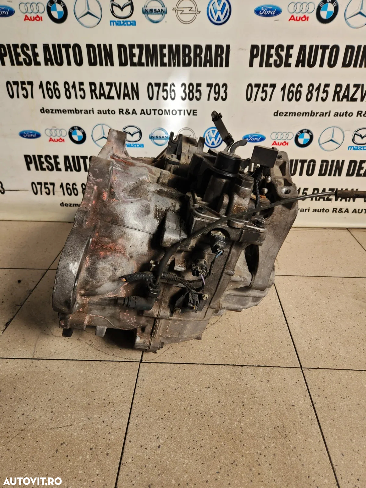 Cutie Viteze Manuala Range Rover Evoque 2.2 Diesel 6+1 Trepte Cod EJ3R 7002 CA An 2013-2014-2015-2016-2017-2018 53.000 Km Reali *Garantie* - Dezmembrari Arad - 6