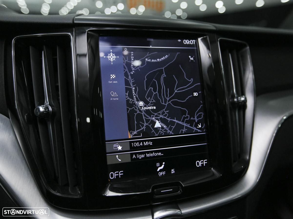 Volvo XC 60 2.0 T8 PHEV Momentum AWD - 20