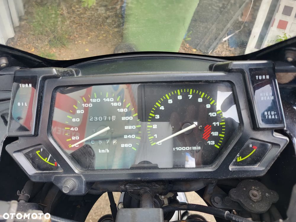 Kawasaki GPX - 6