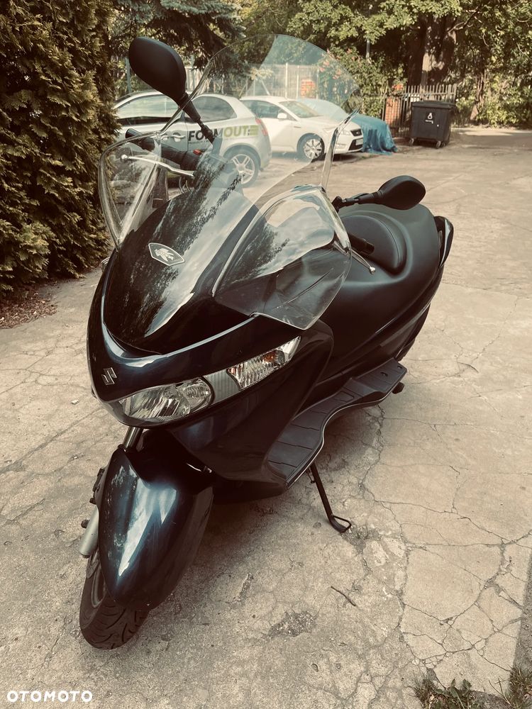 Suzuki Burgman - 7