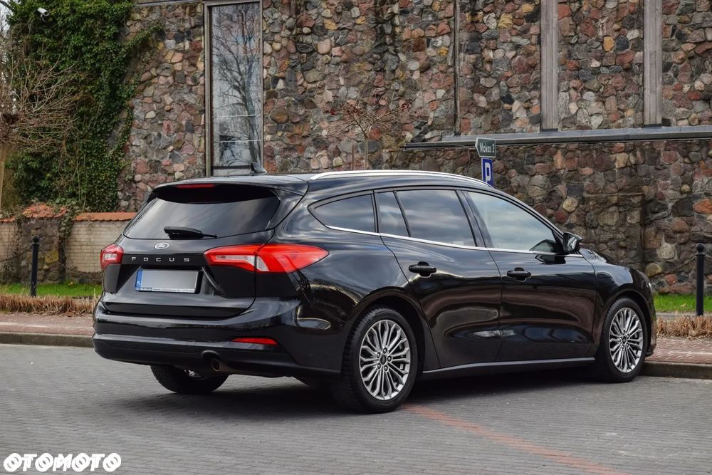 Ford Focus 1.5 EcoBoost Titanium X - 12