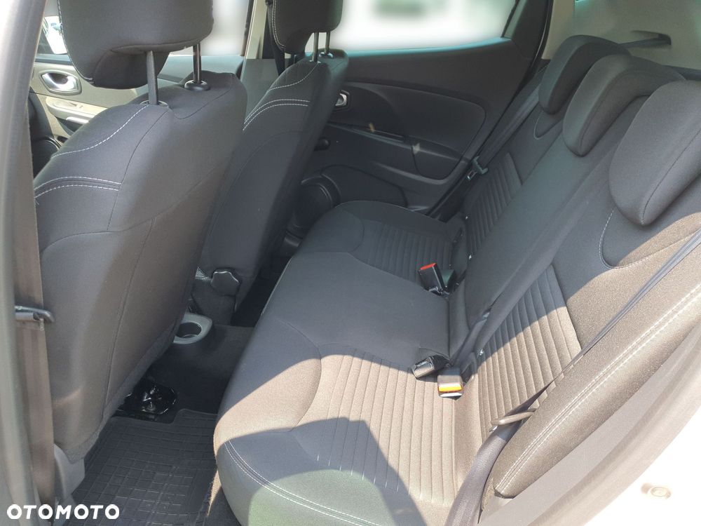 Renault Clio 1.2 16V Limited EU6 - 22