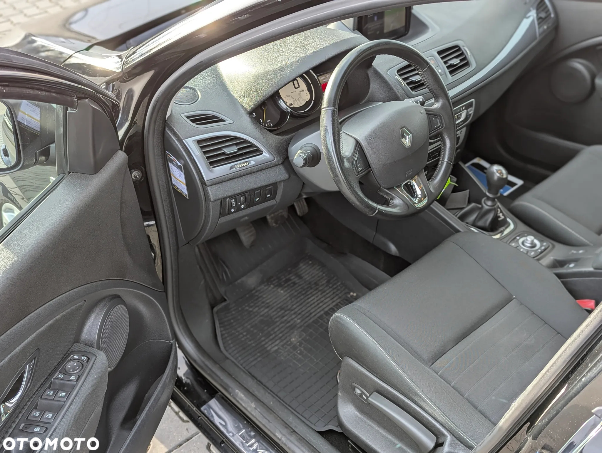 Renault Megane 1.5 dCi Limited - 10