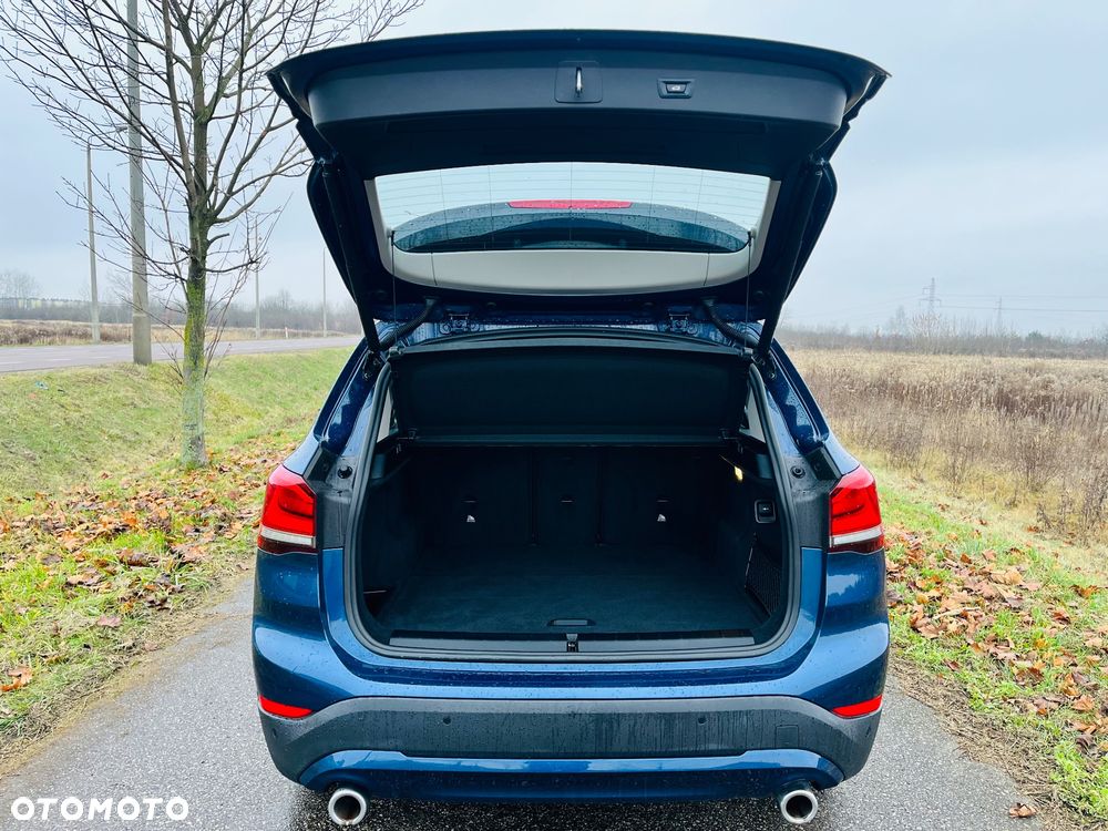 BMW X1 sDrive18d Business Edition - 34