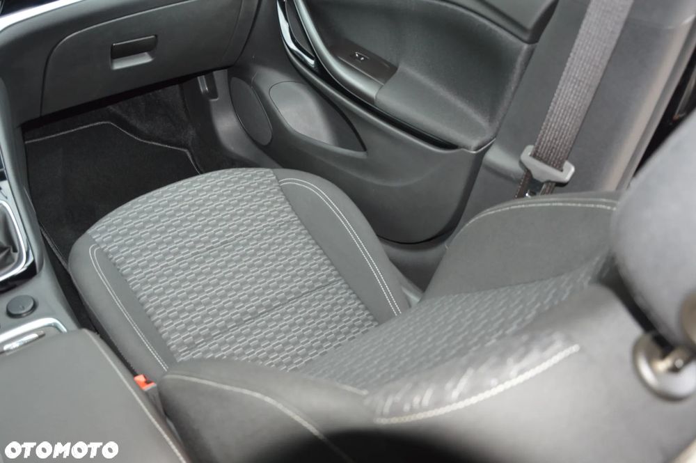 Opel Astra - 18