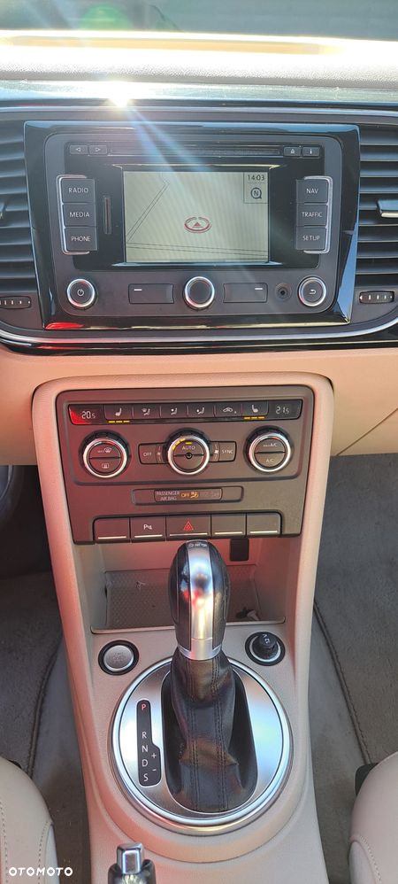 Volkswagen Beetle 1.2 TSI DSG Exclusive Design - 12