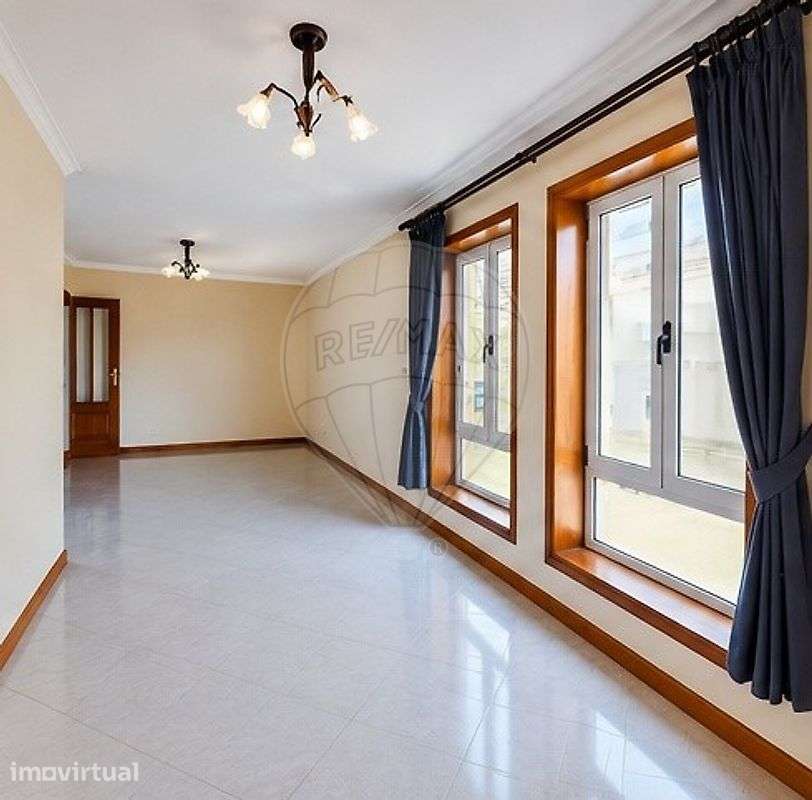 Apartamento T1 para venda - Grande imagem: 2/6