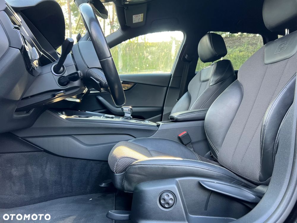 Audi A4 Avant 2.0 TDI S tronic quattro sport - 25