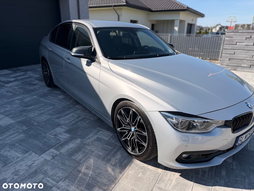 BMW Seria 3 320i GPF Sport Line - 7