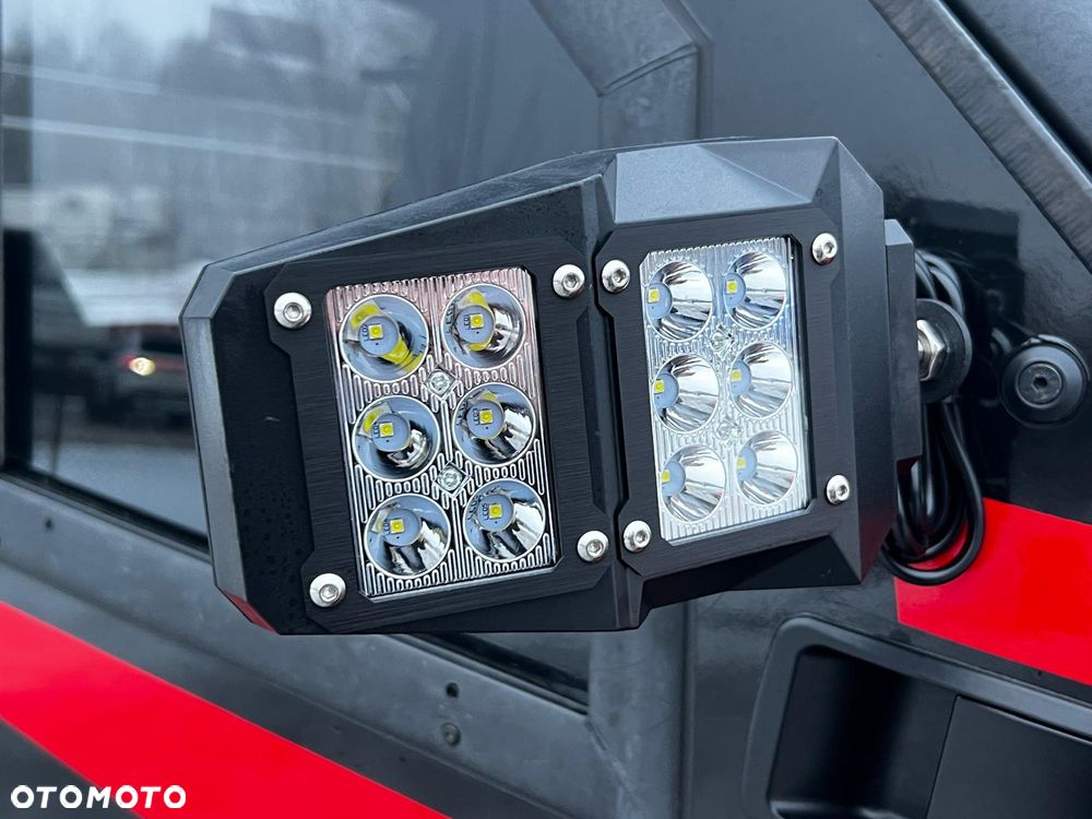 Can-Am Maverick - 13