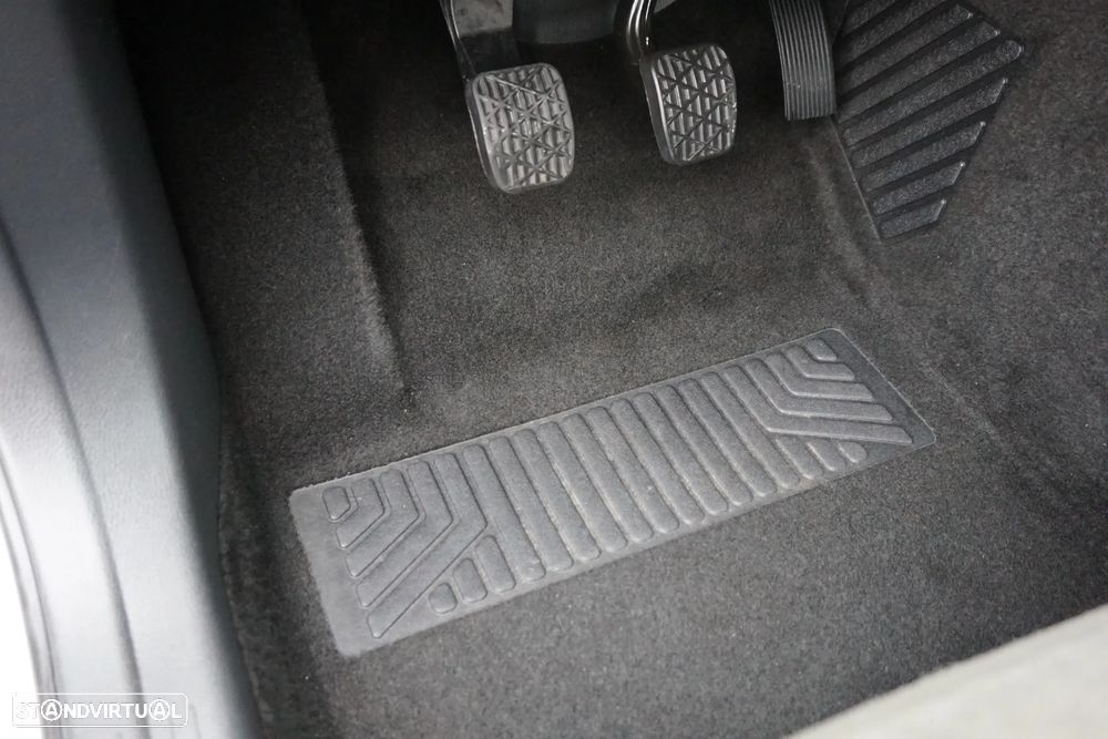 Mercedes-Benz B 180 CDi BlueEfficiency - 40