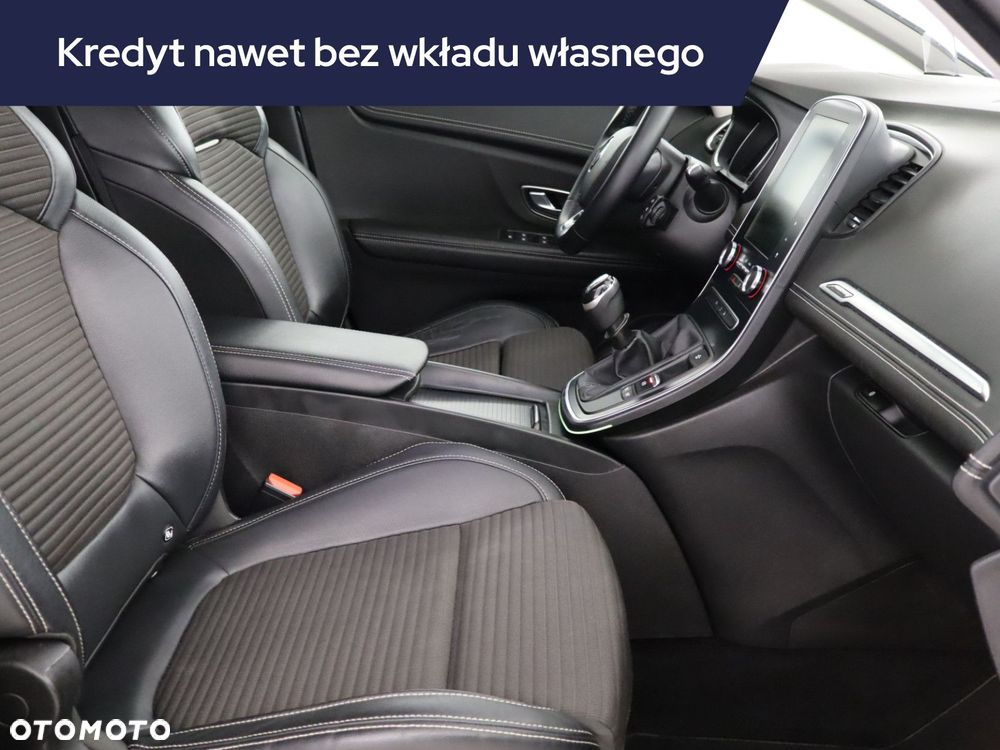 Renault Grand Scenic - 11