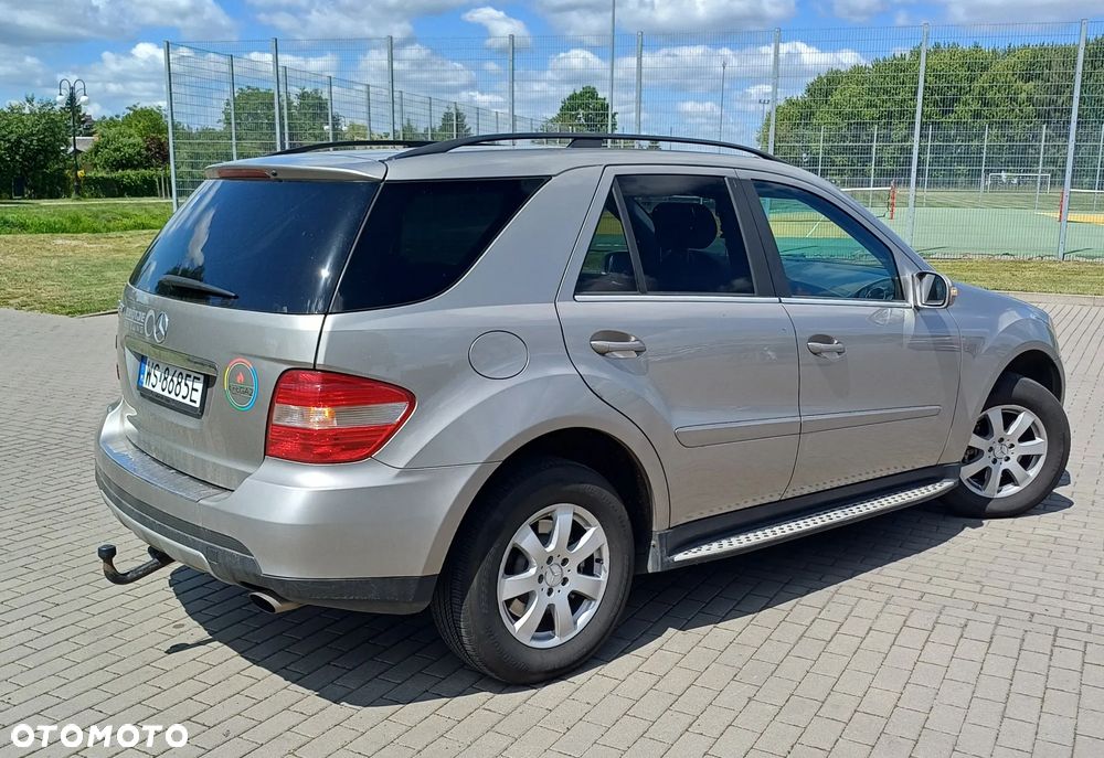Mercedes-Benz ML 350 4-Matic - 3