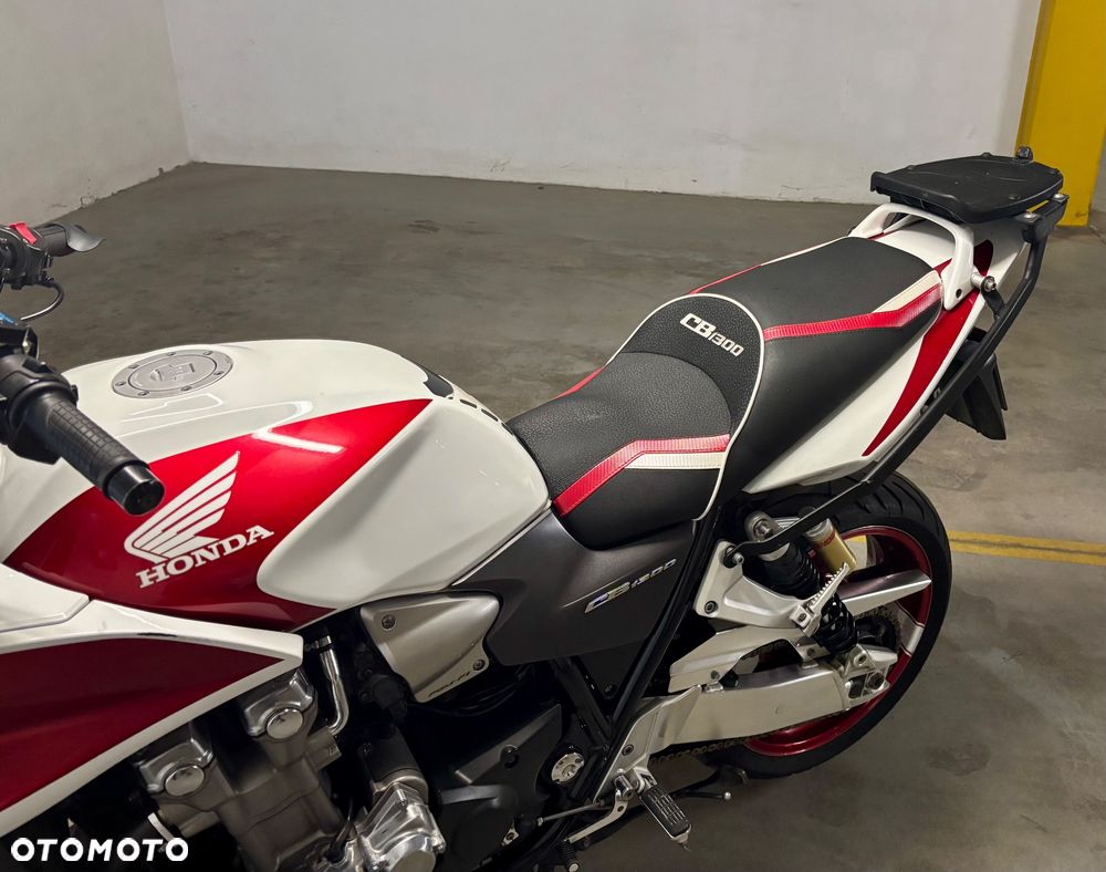 Honda CB - 9