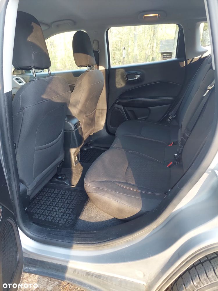 Jeep Compass 1.4 TMair Sport FWD S&S - 9