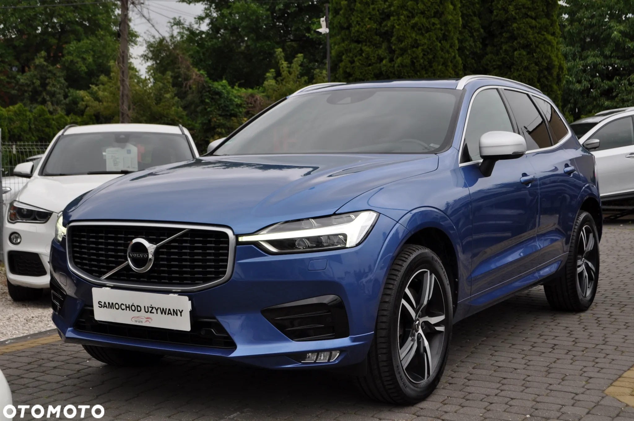 Volvo XC 60 D4 SCR AWD R-Design - 4