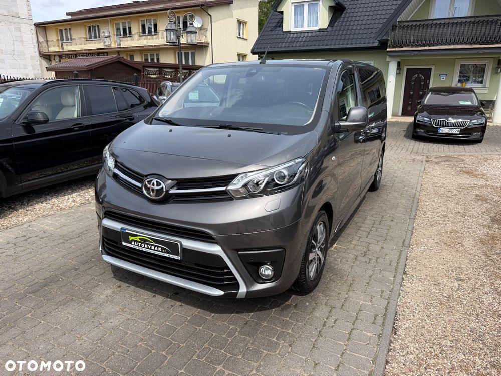 Toyota Proace Verso 2.0 D4-D Medium VIP - 22