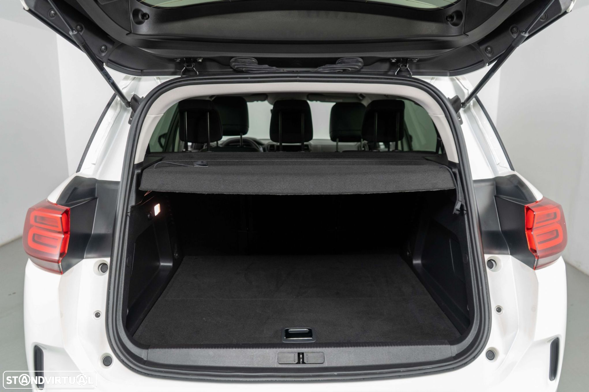 Citroën C5 Aircross 1.6 Hybrid Shine e-EAT8 - 11