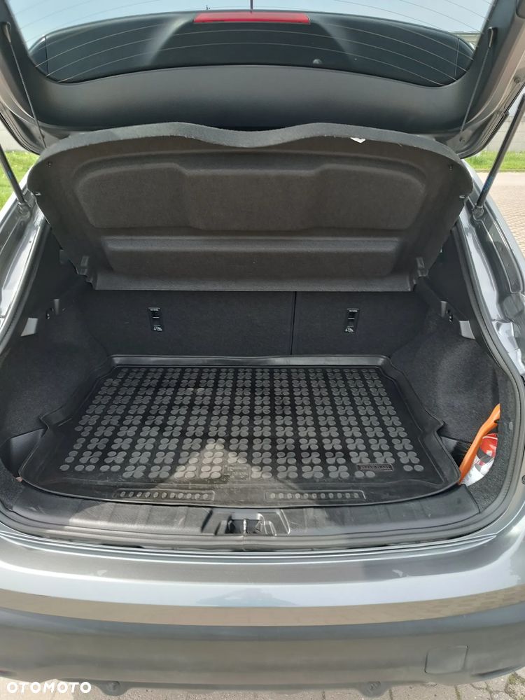 Nissan Qashqai 1.6 DIG-T N-Connecta - 8
