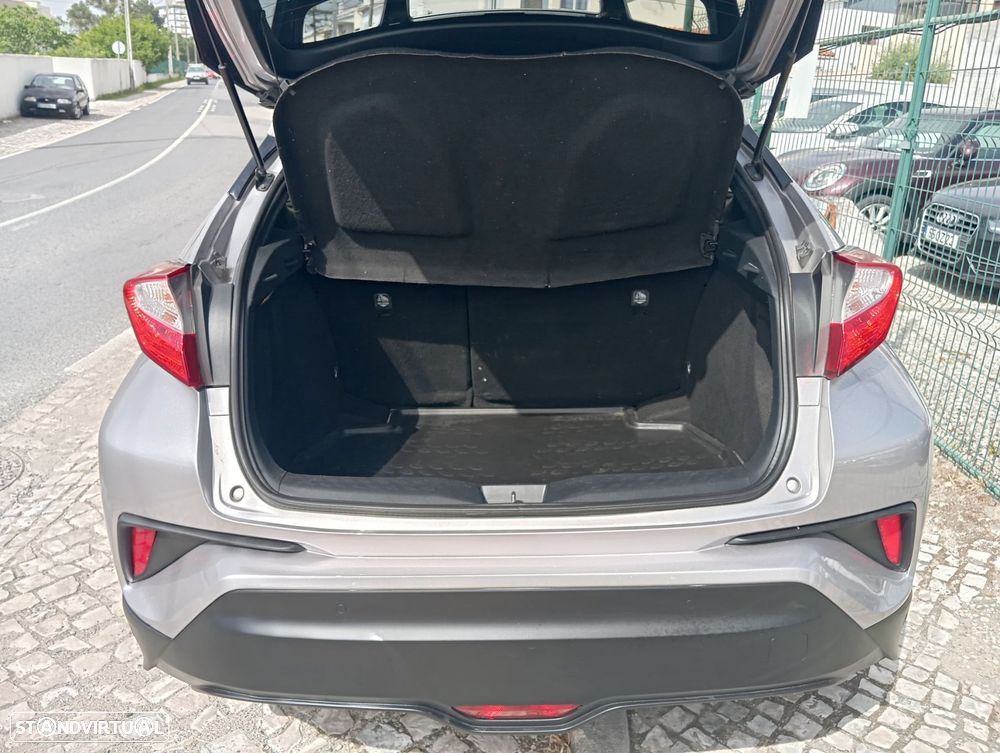Toyota C-HR 1.8 Hybrid Exclusive - 19