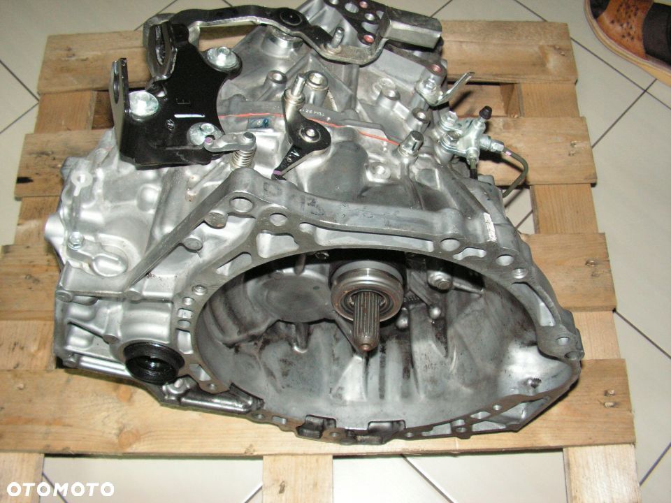 COROLLA E15 1,8 SKRZYNIA BIEGÓW NOWA 11 TYŚ KM - 3